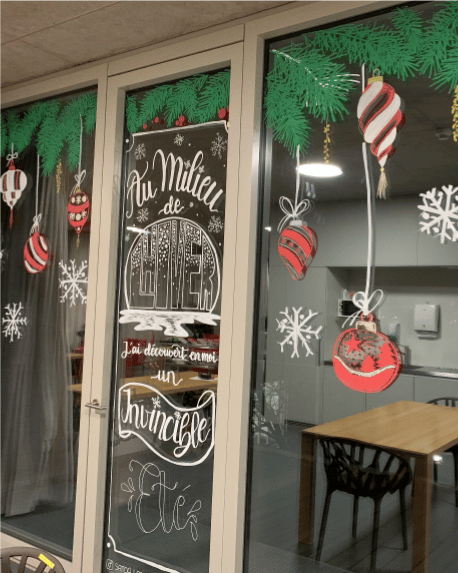 Painted Christmas window Switzerland by Sanda Letter