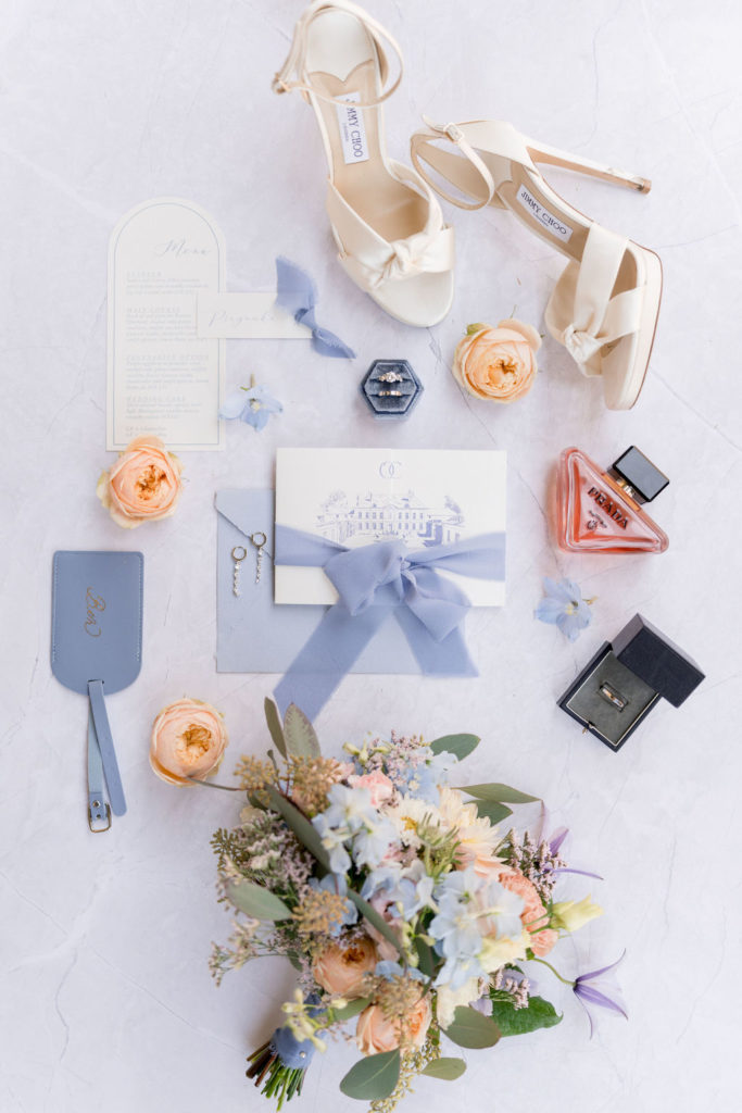 Sanda Letter calligraphy and engraving luggage tag hot foil bleus