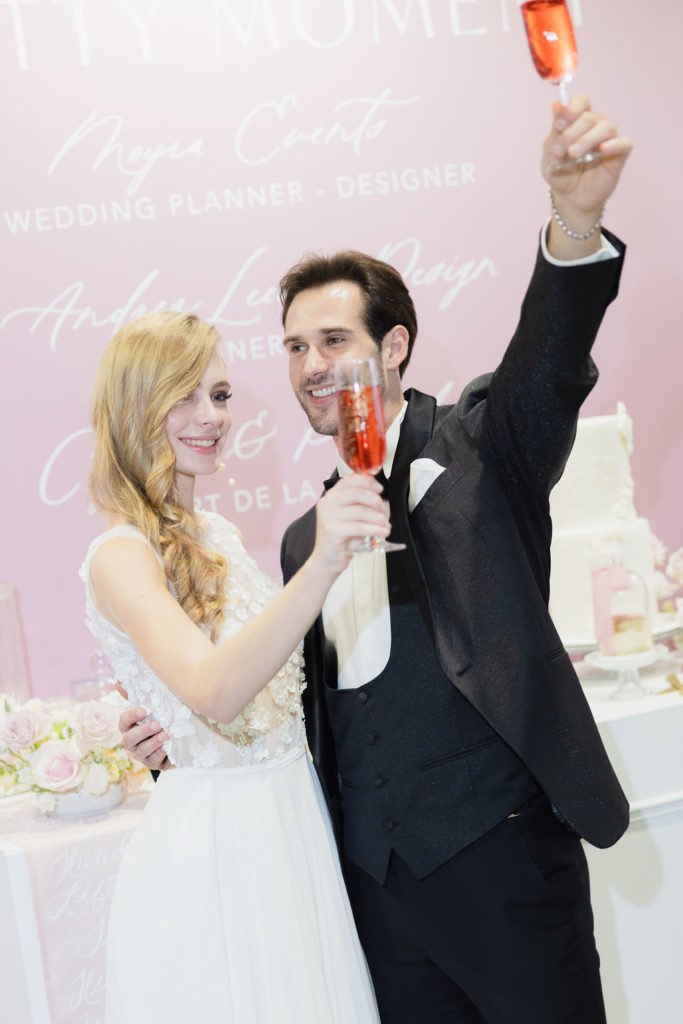 Sanda Letter_Engraver & Calligrapher in Switzerland_ENGRAVING_Glasses verres mariés