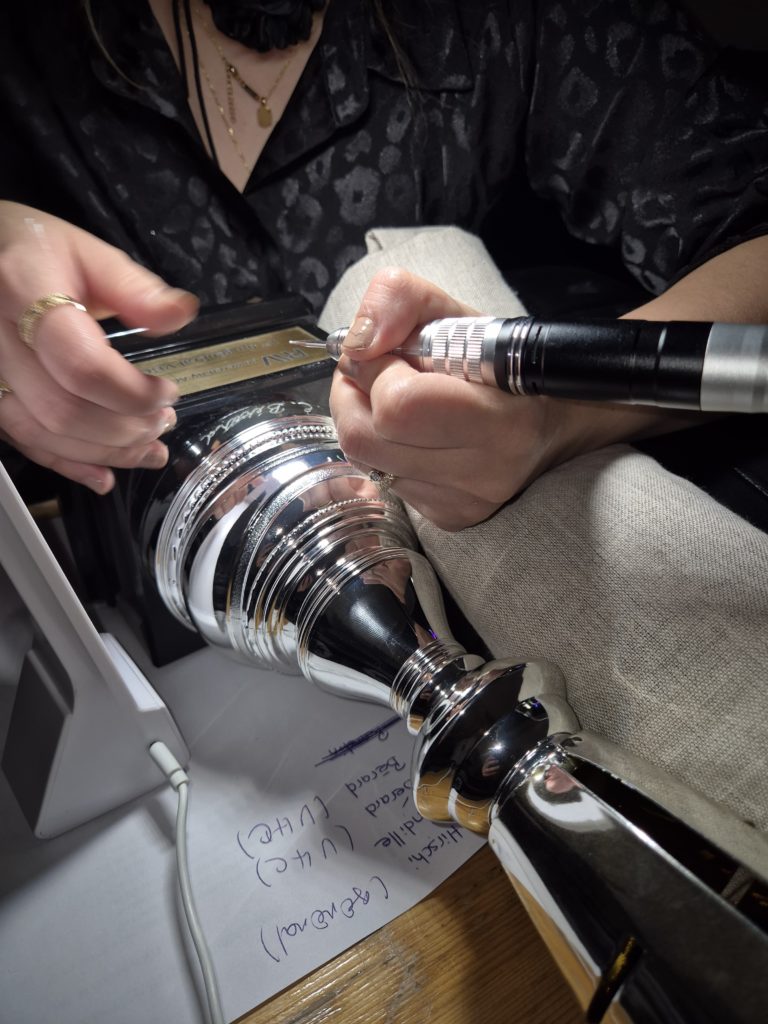 Sanda Letter Engraving and calligraphy in Switzerland