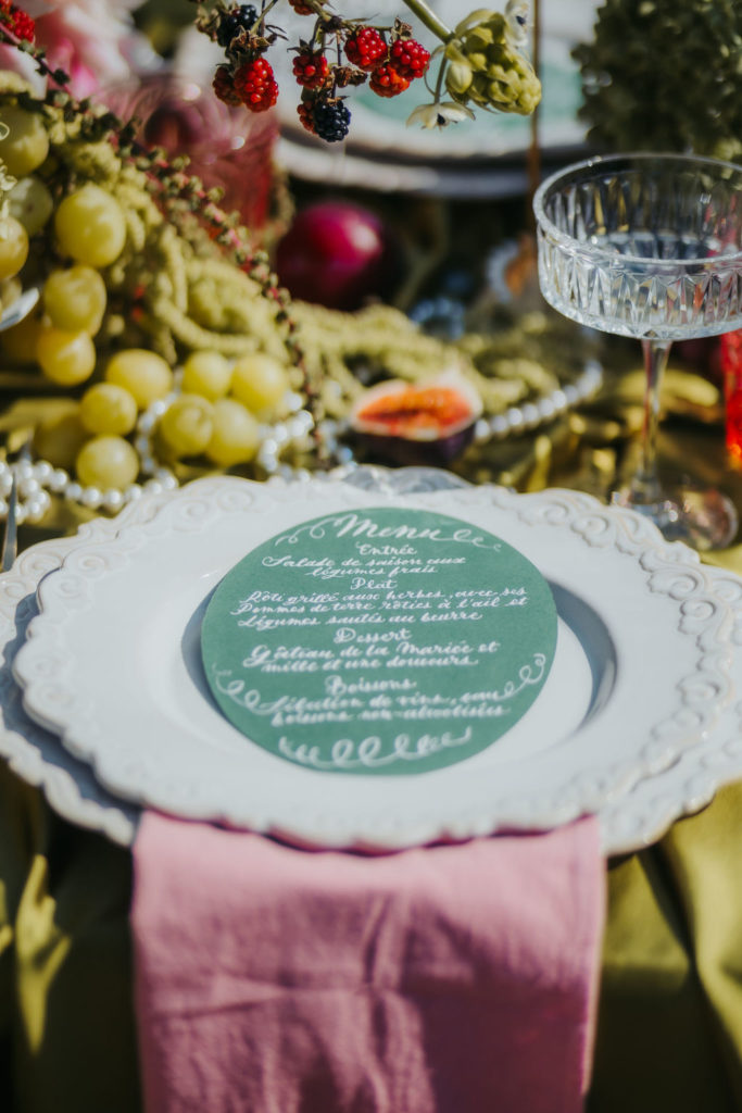 Sanda Letter_Engraver & Calligrapher in Switzerland_CALLIGRAPHY_Green menus_Iene DG Photography_ShootingEchandens-033