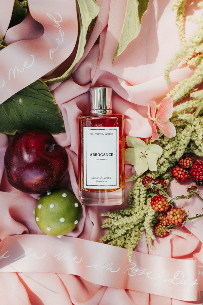 Sanda Letter_Engraver & Calligrapher in Switzerland_HOT FOIL_Pink Ribbon